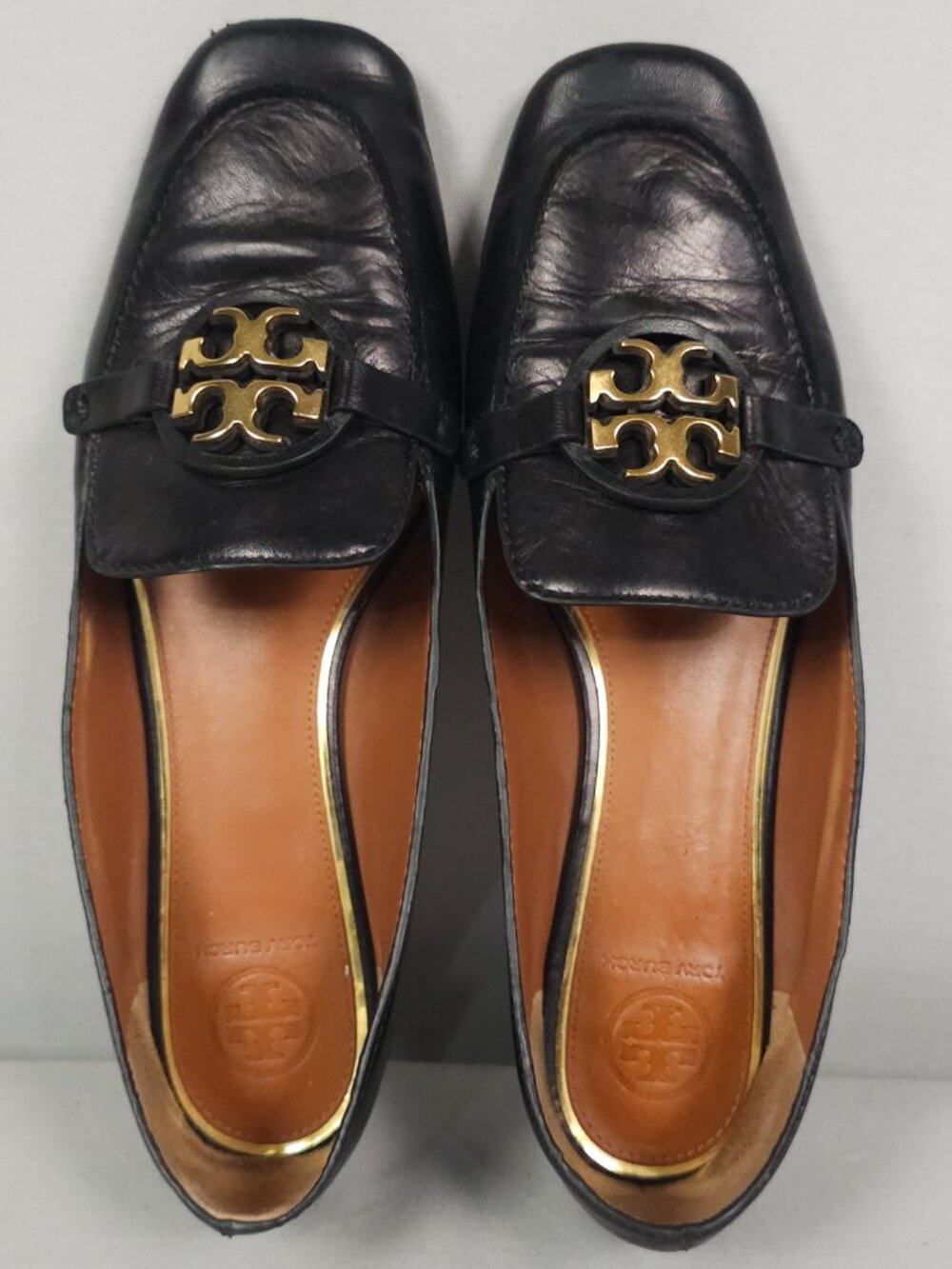 Tory Burch Loafers Women 8 Black Leather Gold Medallion Slip-On Medal Miller - Picture 8 of 15